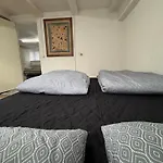 Cosy Family Basement In Copenhagen With Jacuzzi