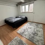 Cosy Family Basement In Copenhagen With Jacuzzi Soborg