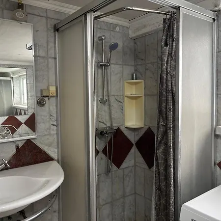 Cosy Family Basement In Copenhagen With Jacuzzi * Søborg